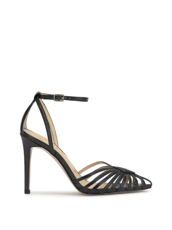 Paveri Pump in Black sold by Jessica Simpson
