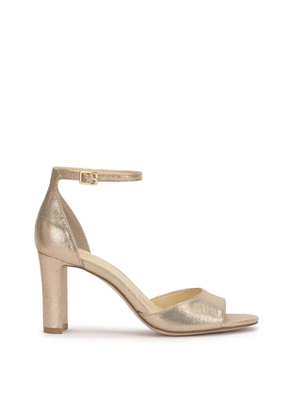 Luxcilla High Heel in Champagne made by Jessica Simpson