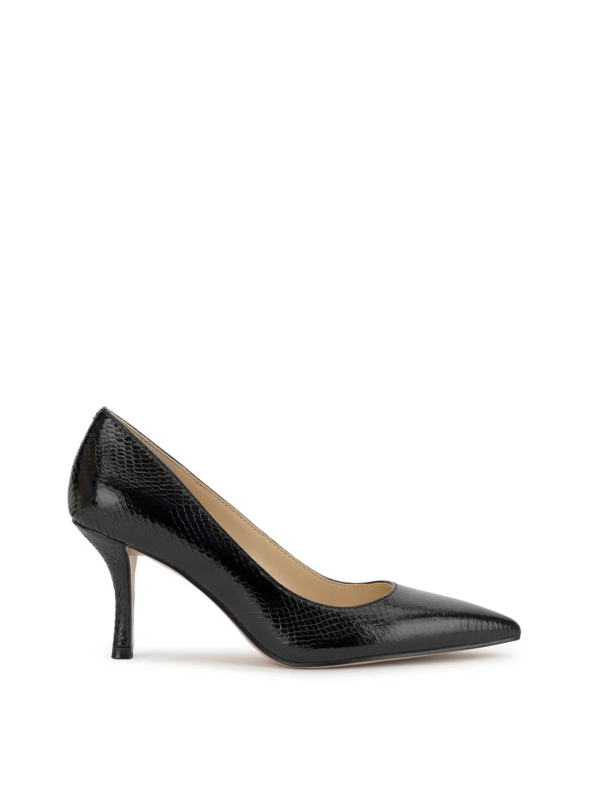 Voemi Pump in Black sold by Jessica Simpson
