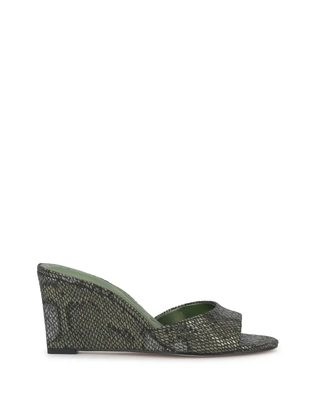 Bolir Wedge in Light Green Snake made by Jessica Simpson