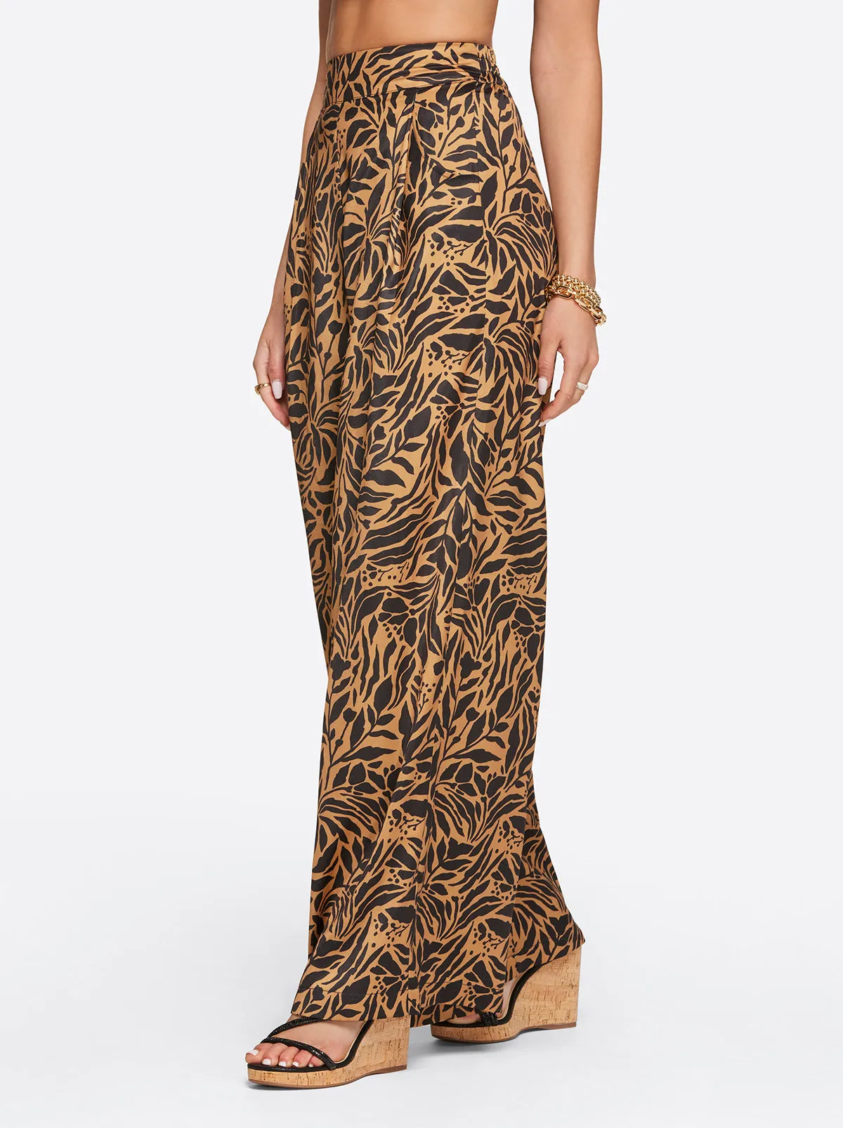 Winnie Wide Leg Pants in Zebra Floral sold by Jessica Simpson product image thumbnail 3