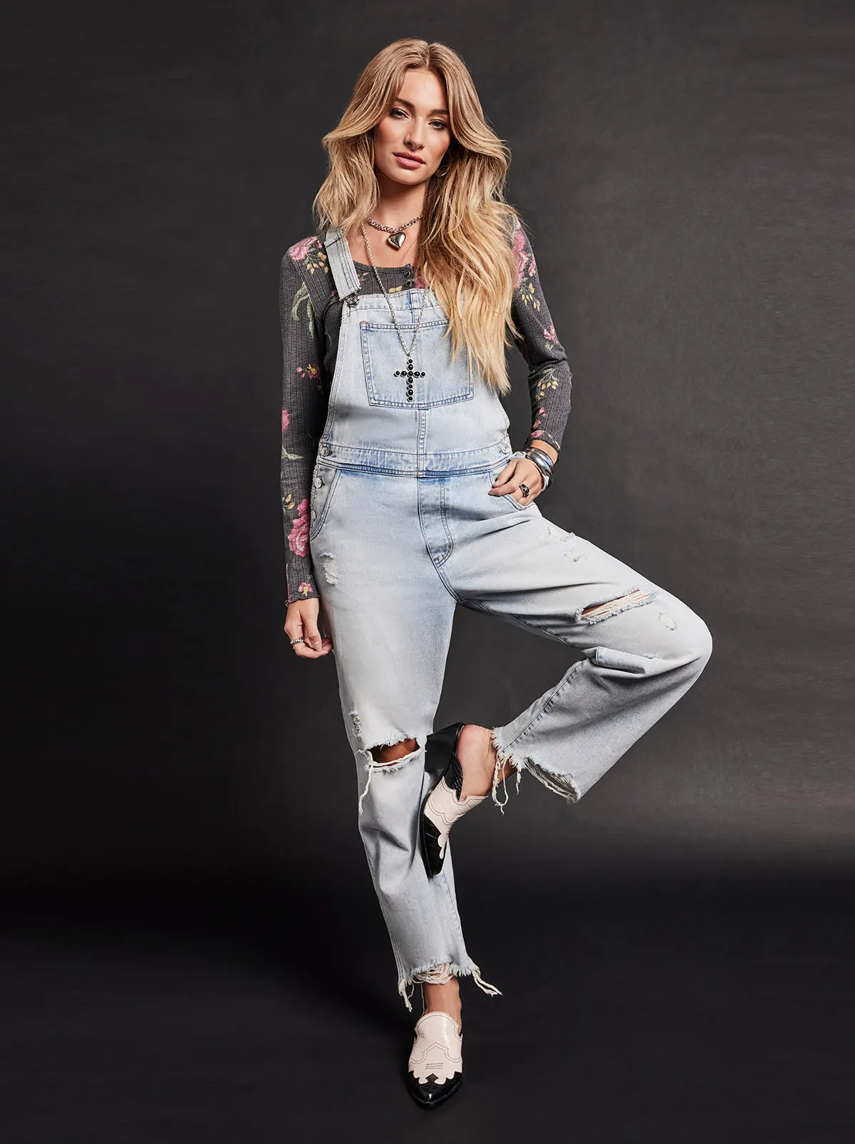 Tahani Henley Top in Sketchy Roses sold by Jessica Simpson