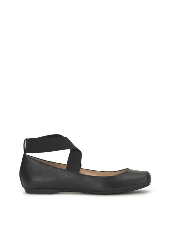 Mandalaye Ballet Flat in Black sold by Jessica Simpson