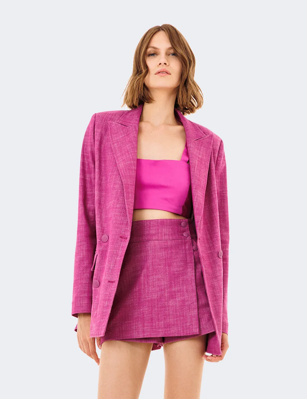 Giacca doppiopetto con collo a lance sold by Jijil