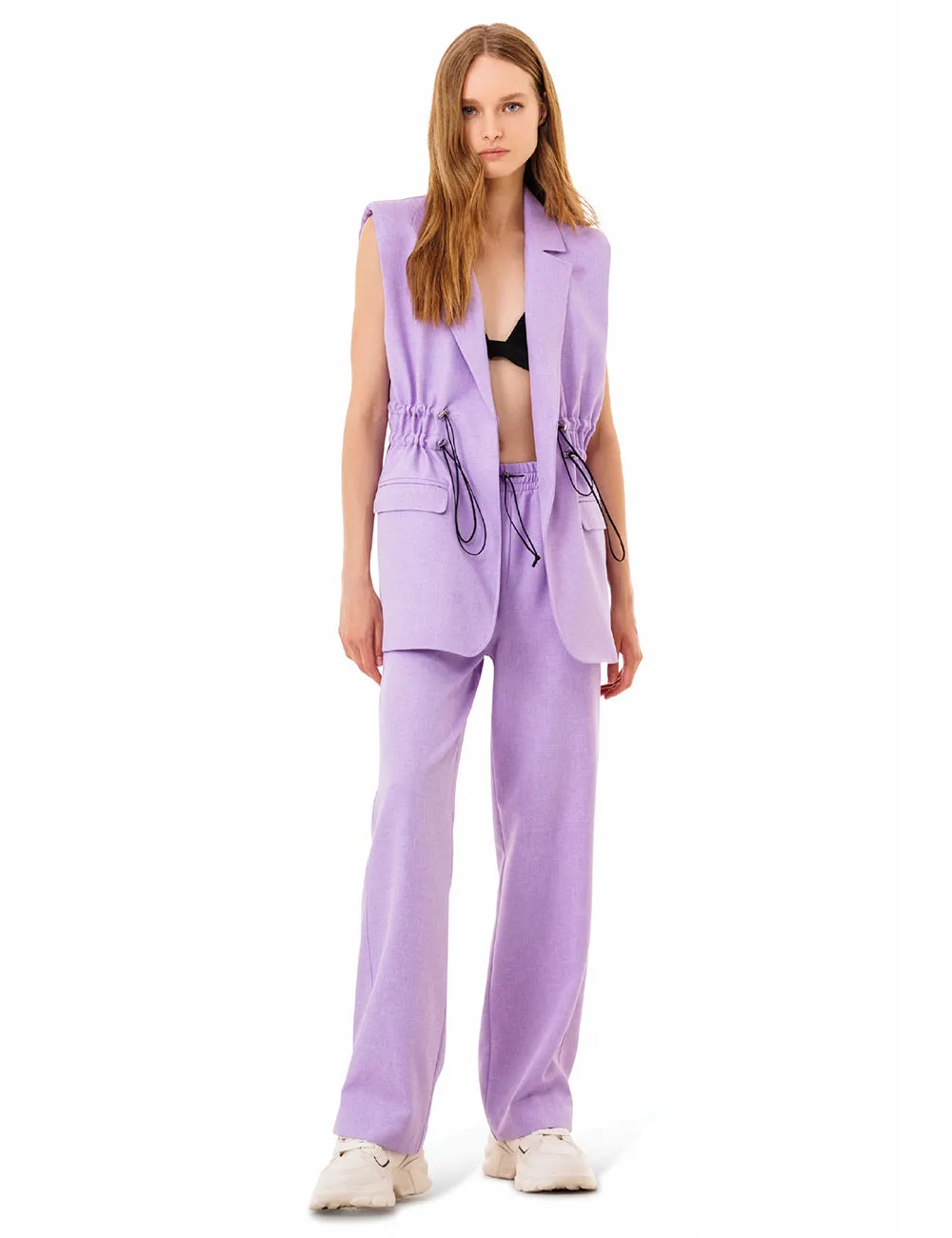 Giacca smanicata con elastico in vita sold by Jijil