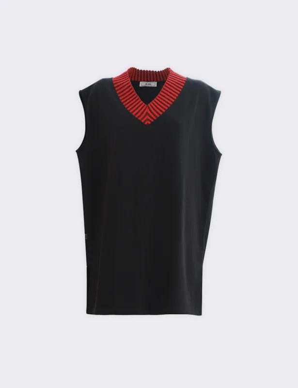 Abito smanicato sold by Jijil