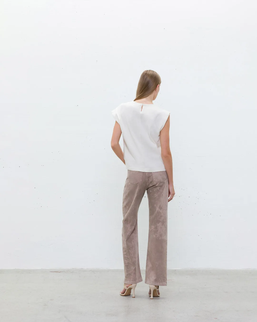 Pantalone in denim sold by Jijil product image thumbnail 2