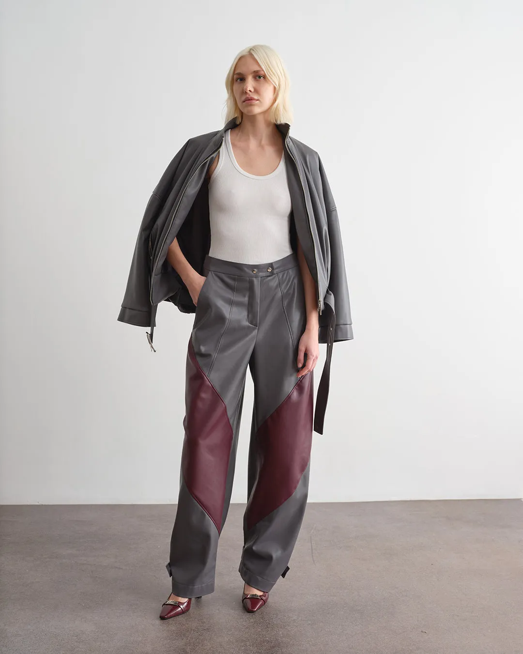 Pantalone bicolor con inserti a contrasto sold by Jijil product image thumbnail 2