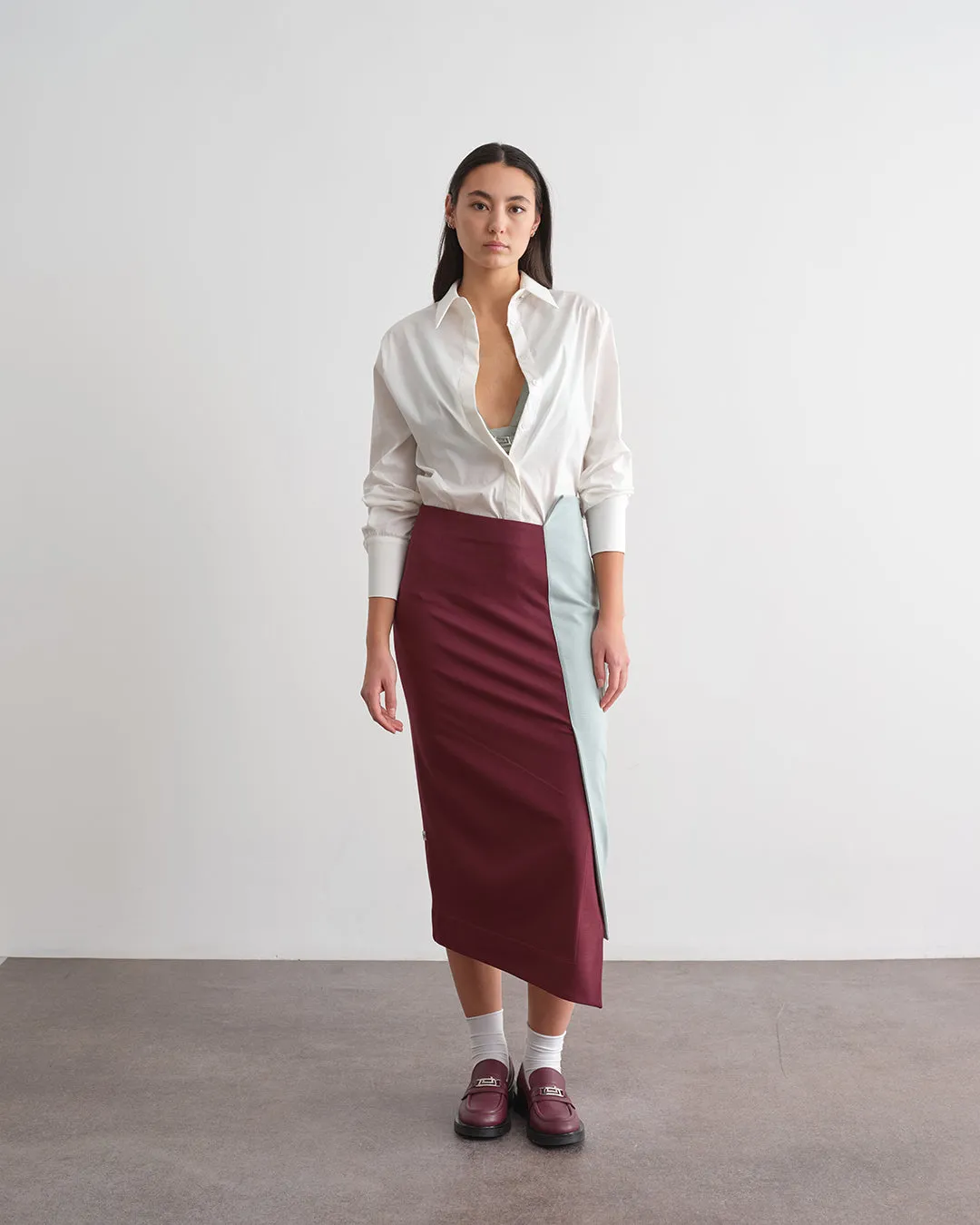 Camicia in tessuto tinta unita sold by Jijil