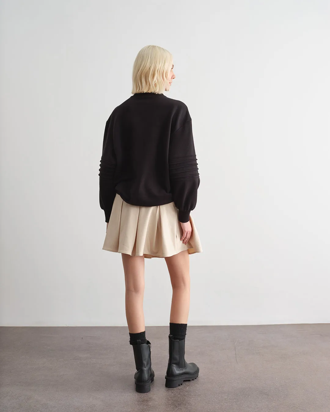 Minigonna a pieghe in tinta unita sold by Jijil product image thumbnail 2