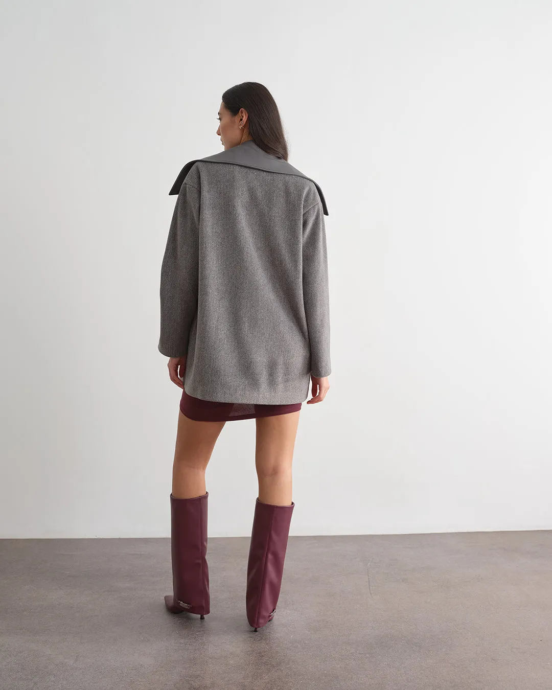 Cappotto doppiopetto con collo a revers in contrasto sold by Jijil product image thumbnail 2