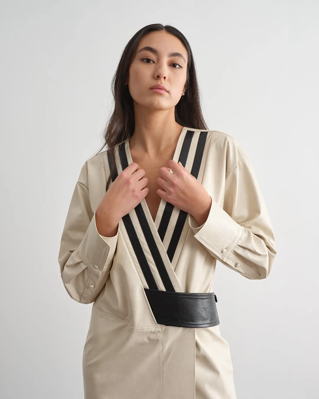 Abito midi in ecopelle bicolore sold by Jijil