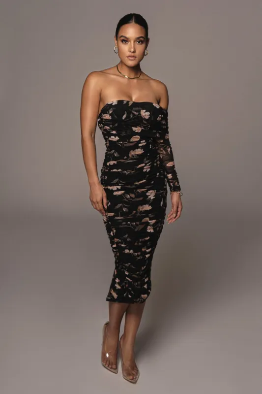 Black Floral Ruched Dress sold by JLUXLABEL