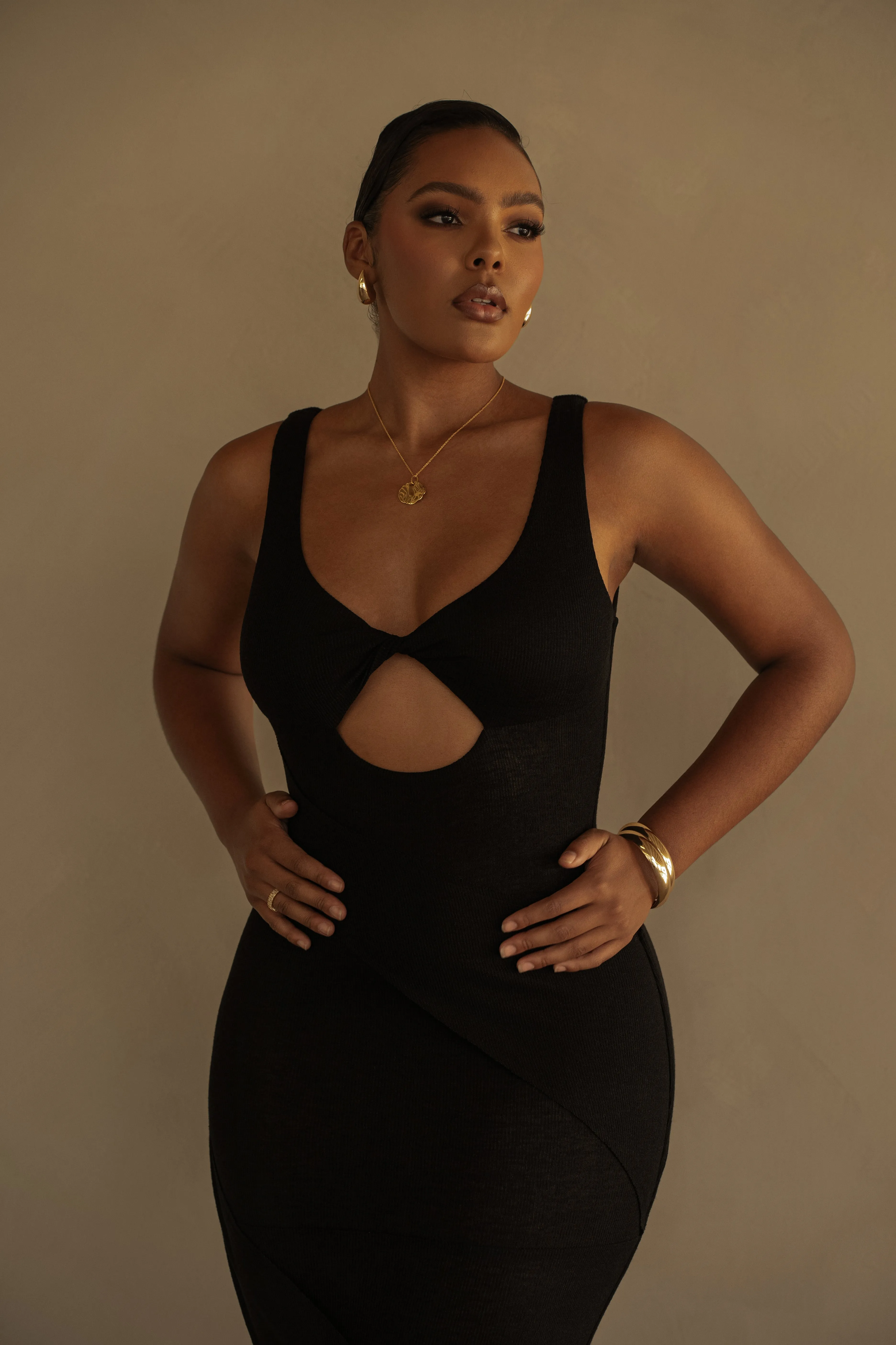 Black Shift Of Feelings Midi Dress sold by JLUXLABEL product image thumbnail 4