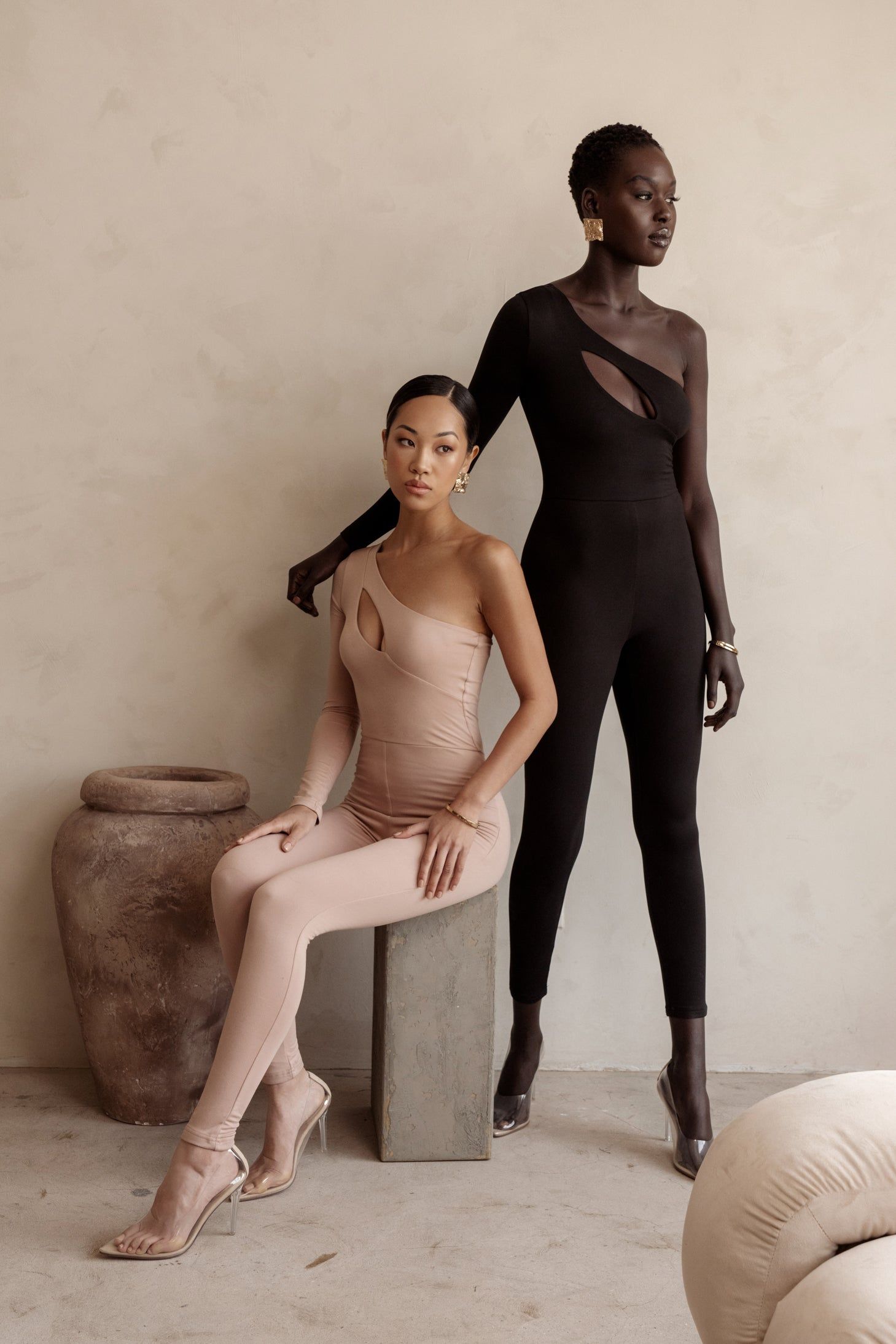 Frappe Saika Keyhole Jumpsuit sold by JLUXLABEL product image thumbnail 8