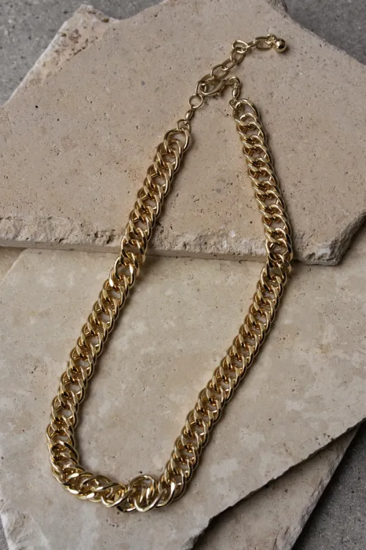 Gold Corbin Chain Necklace made by JLUXLABEL