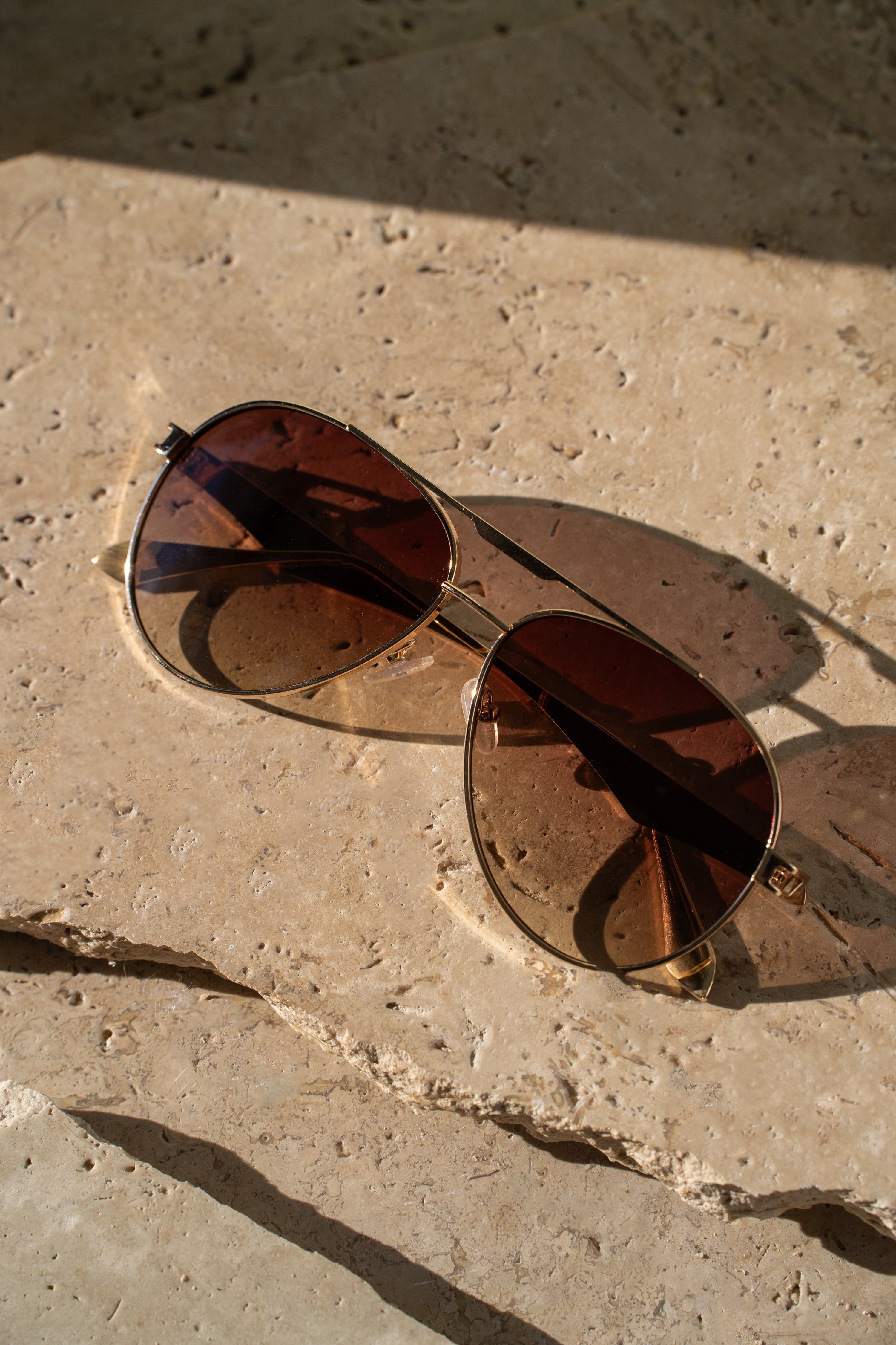 Black/Gold Classic Aviator Sunglasses sold by JLUXLABEL product image thumbnail 2