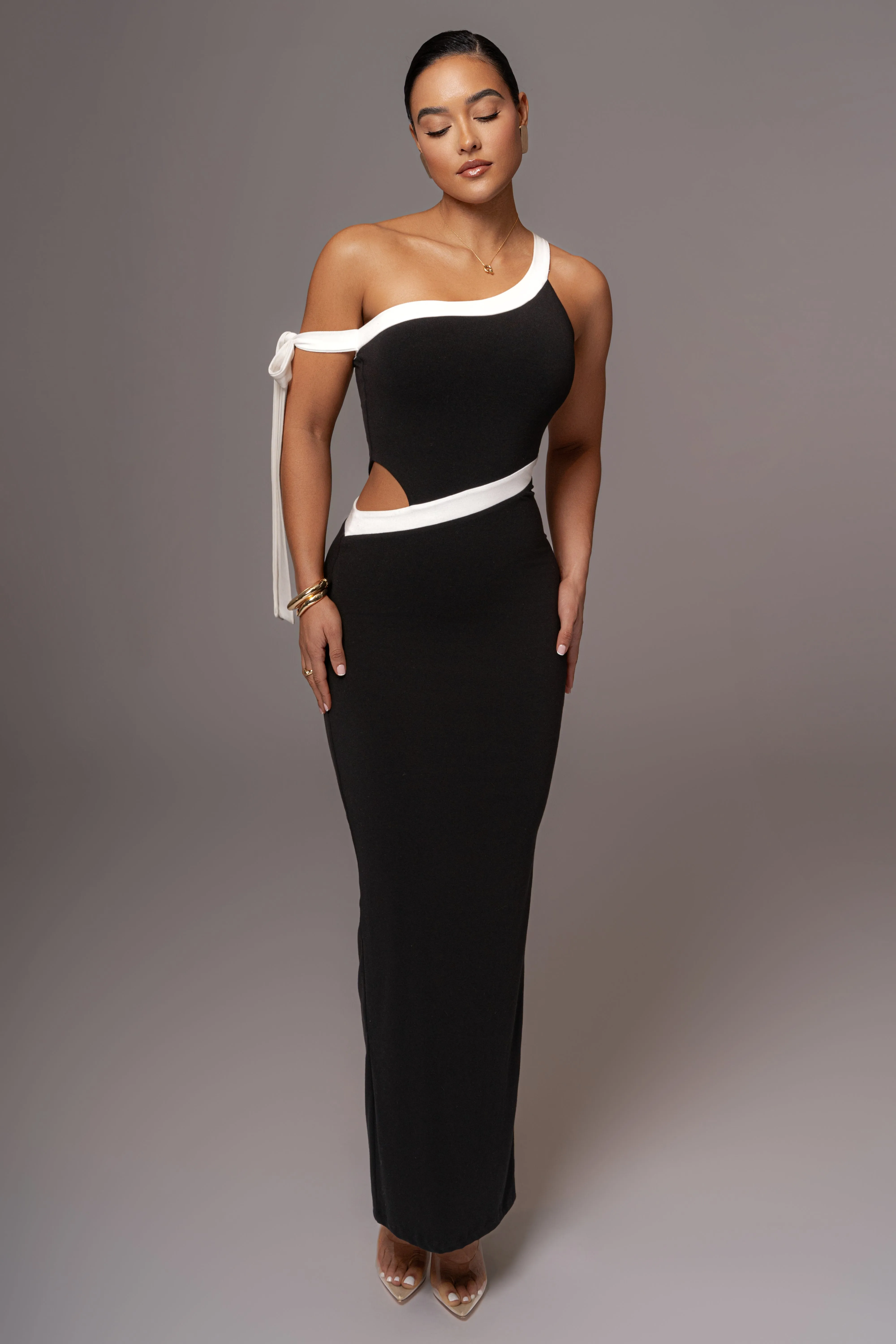 Black Jorden Contrast Maxi Dress sold by JLUXLABEL product image thumbnail 5