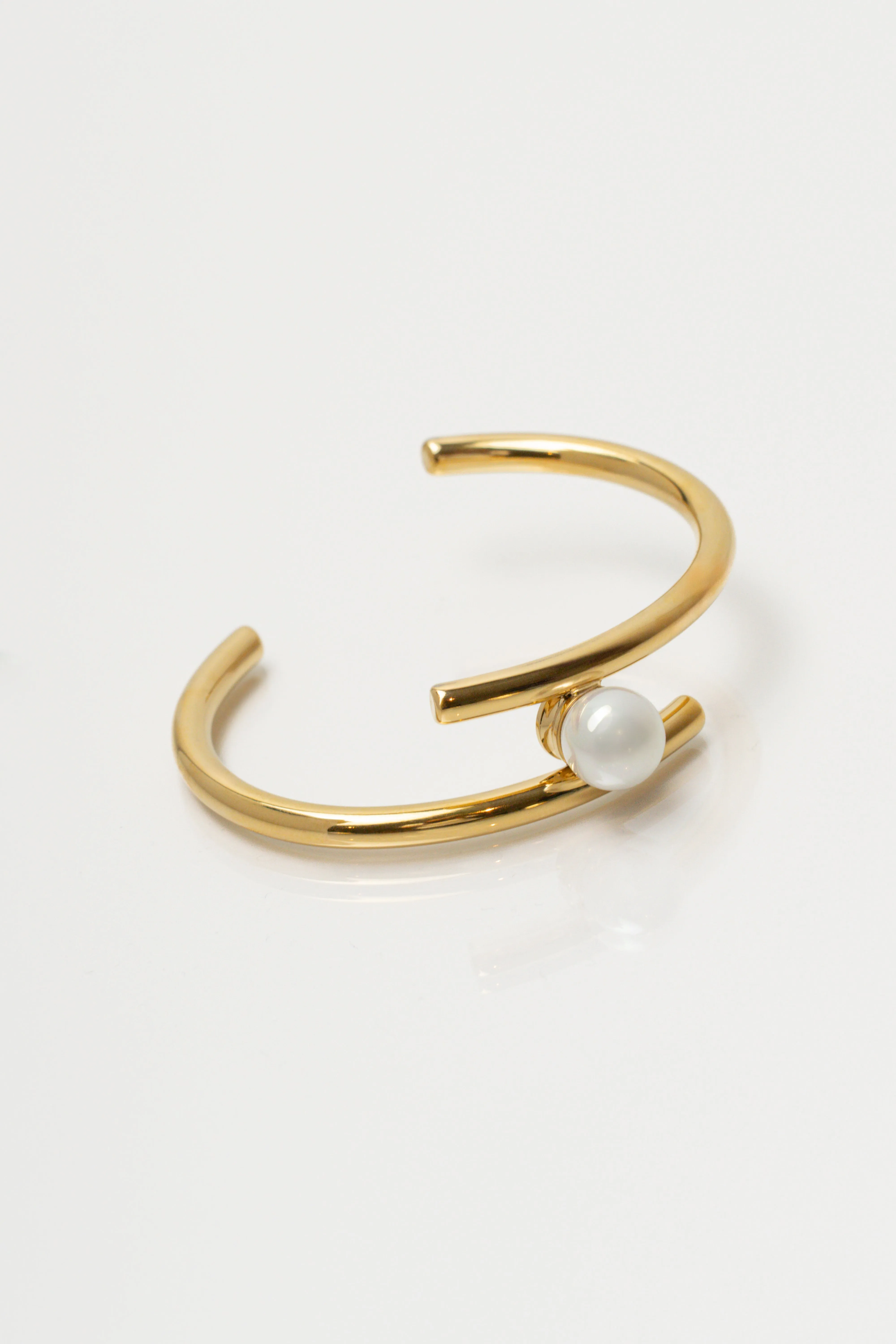 Gold Auric Pearl Cuff Bracelet sold by JLUXLABEL product image thumbnail 2