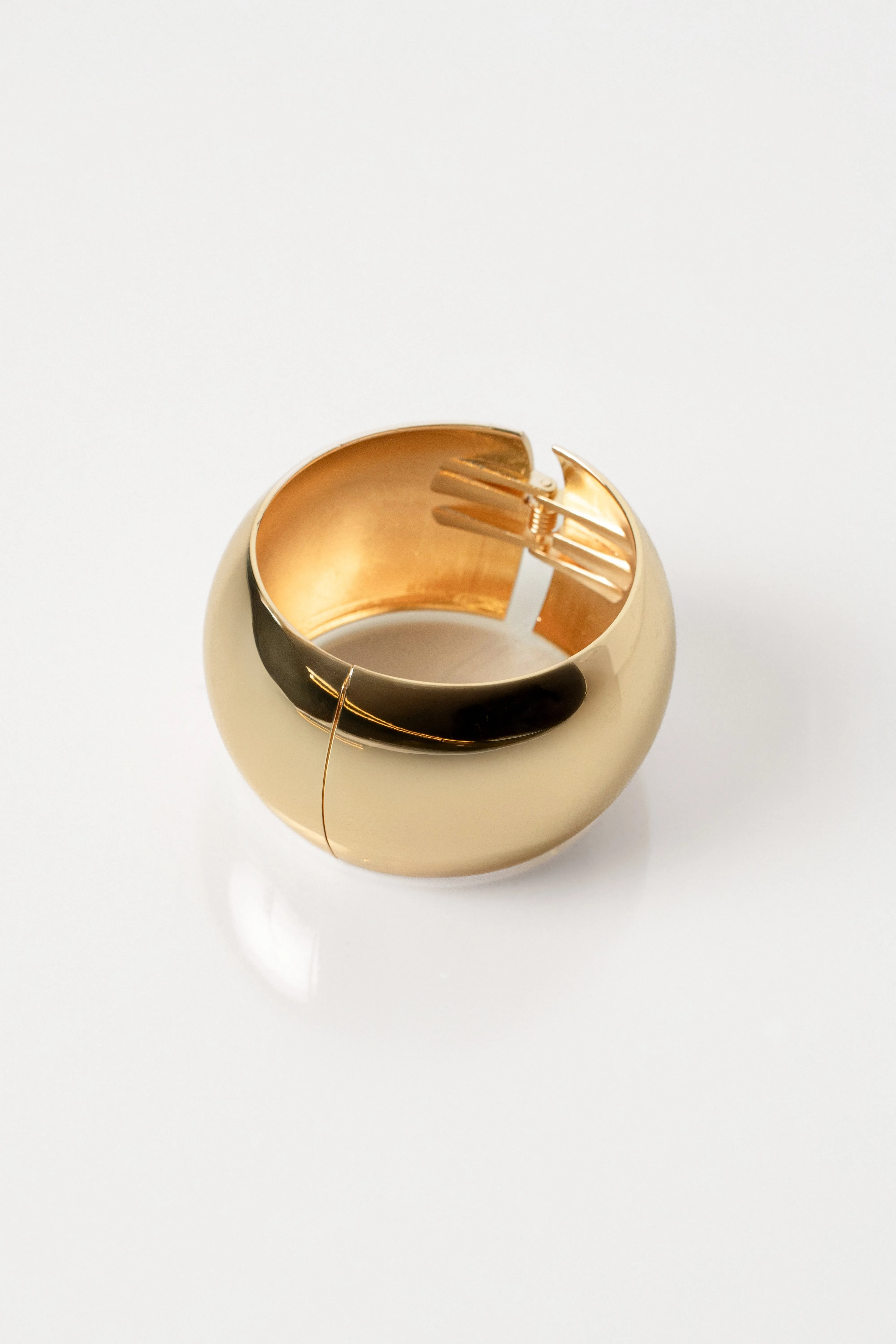 Gold Classic Shine Hinge Bracelet sold by JLUXLABEL product image thumbnail 3