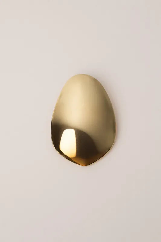 Gold Oval Brooch sold by JLUXLABEL