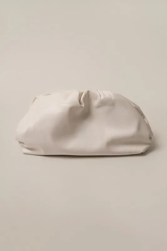 White Signature Cloud Bag made by JLUXLABEL