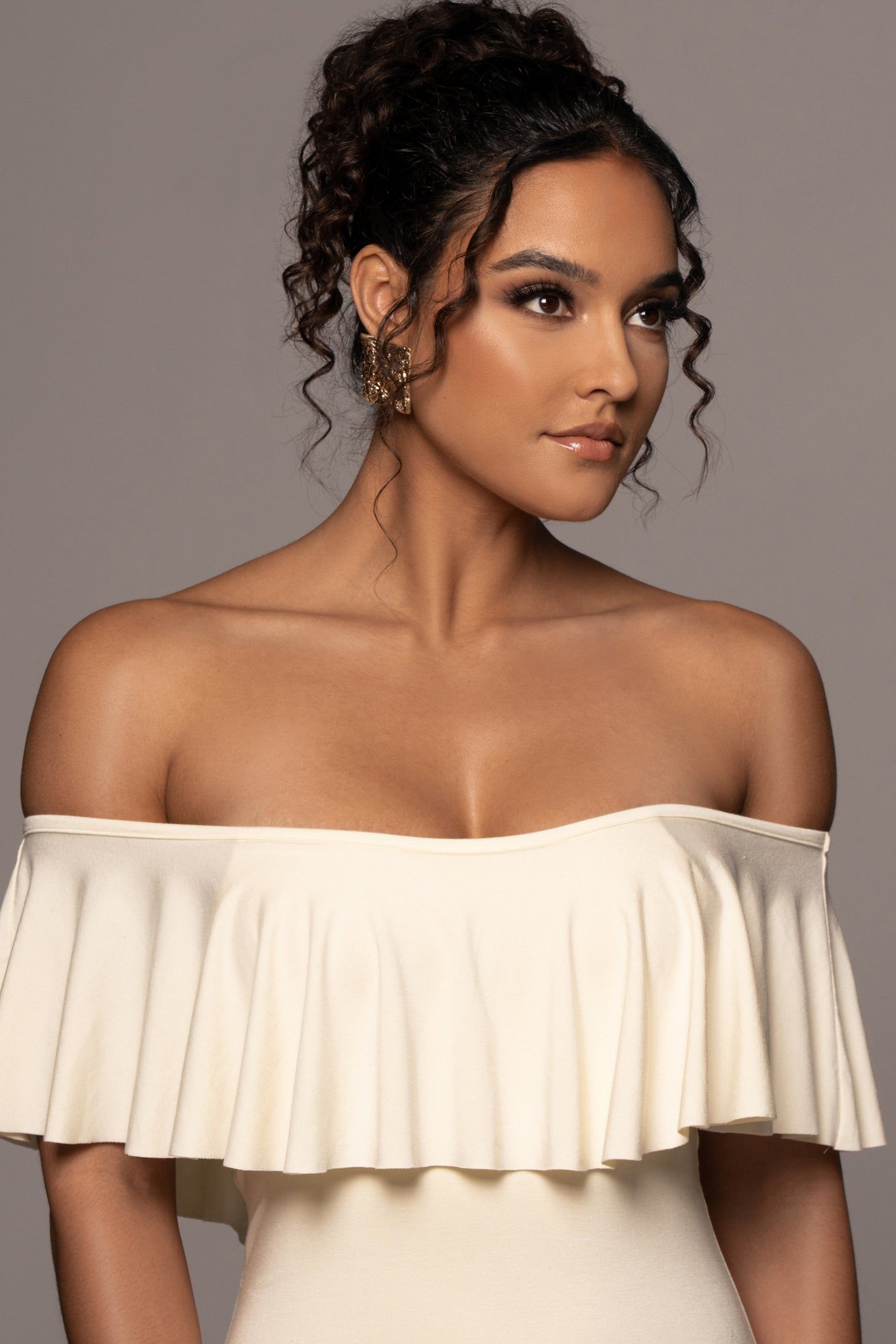 Buttercream Estelle Ruffled Maxi Dress sold by JLUXLABEL product image thumbnail 4