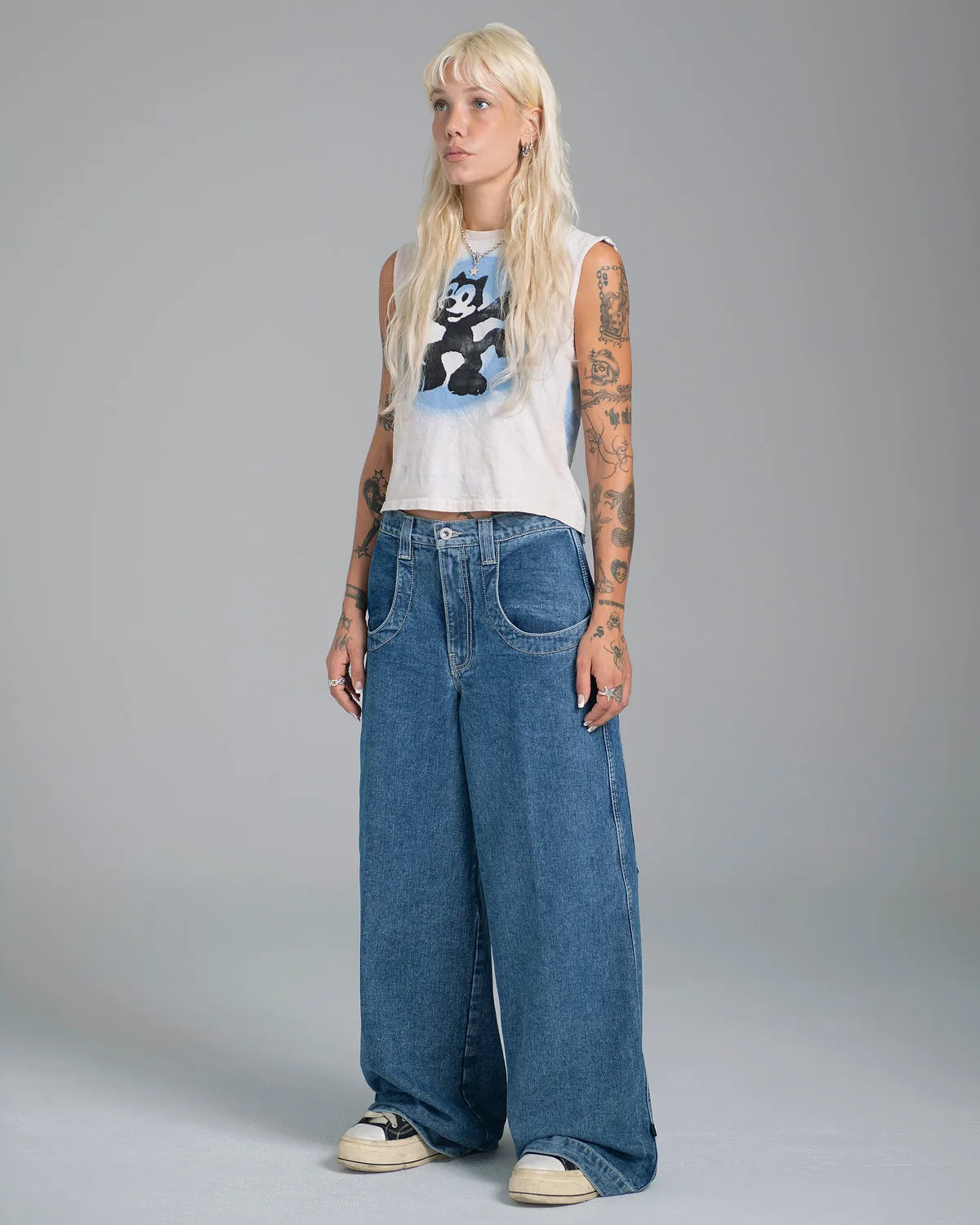 W Artistical Uprising. 26". Dark Stone. sold by JNCO product image thumbnail 3