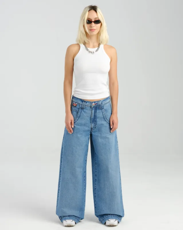 W Big Rig. 26". Hand-Sand Vintage. sold by JNCO