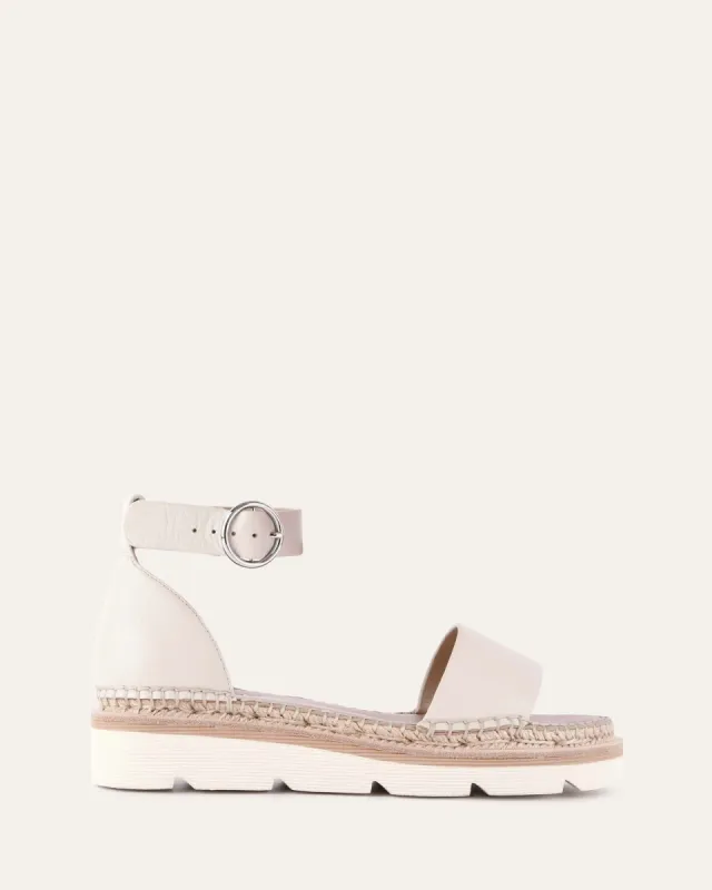 IVY FLAT SANDALS OFF WHITE LEATHER sold by Jo Mercer