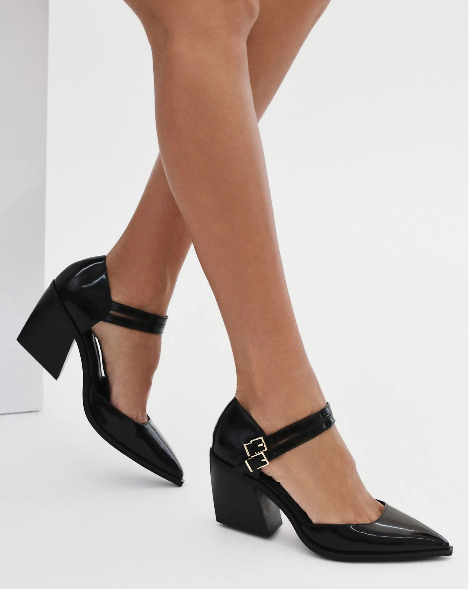 FLORA MID HEEL SHOES BLACK PATENT sold by Jo Mercer product image thumbnail 2