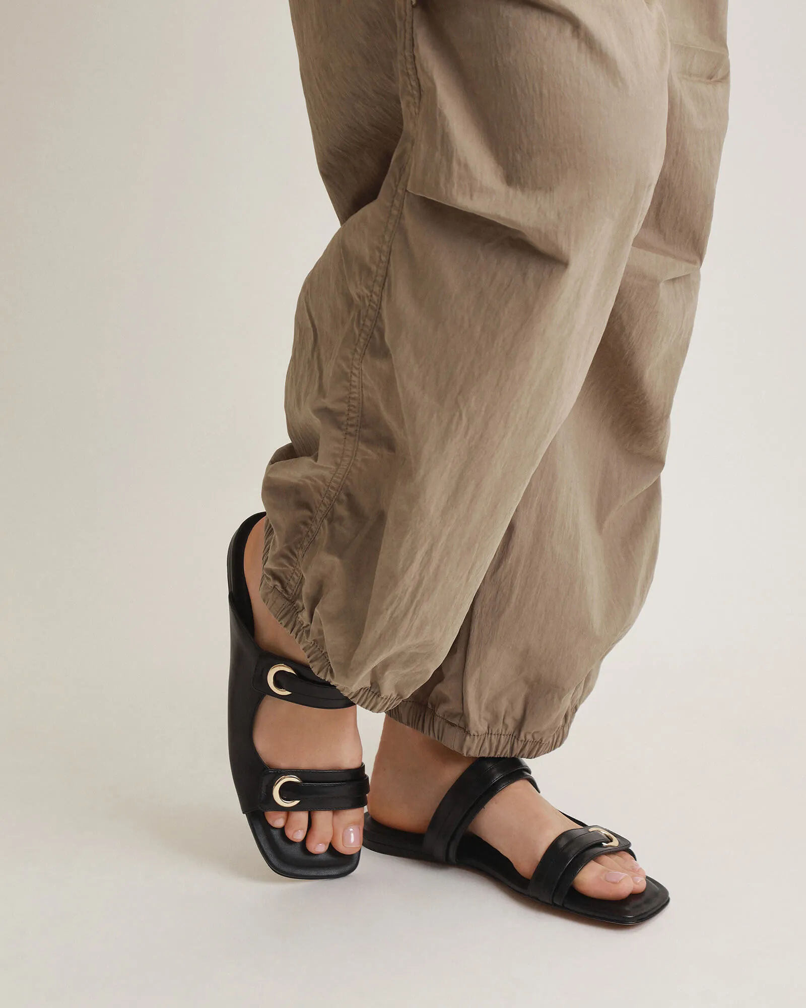 QUILL FLAT SANDALS BLACK LEATHER sold by Jo Mercer product image thumbnail 4