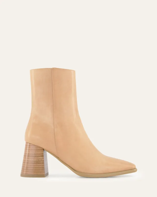 IGGY MID ANKLE BOOTS TAN LEATHER sold by Jo Mercer