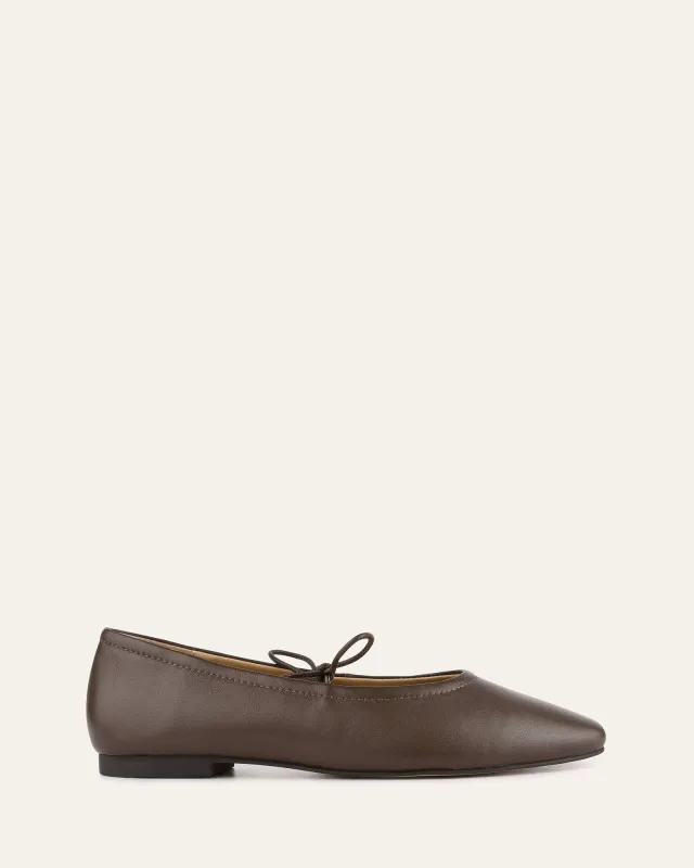 PETAL CASUAL FLATS DARK RYE LEATHER sold by Jo Mercer