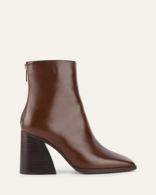 HATTIE HIGH ANKLE BOOTS CHESTNUT LEATHER sold by Jo Mercer