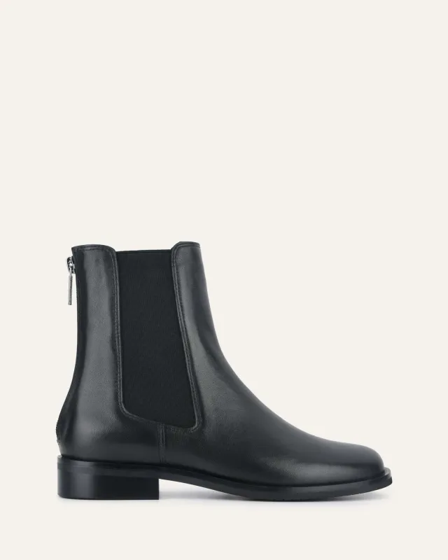 GABE FLAT ANKLE BOOTS BLACK LEATHER sold by Jo Mercer