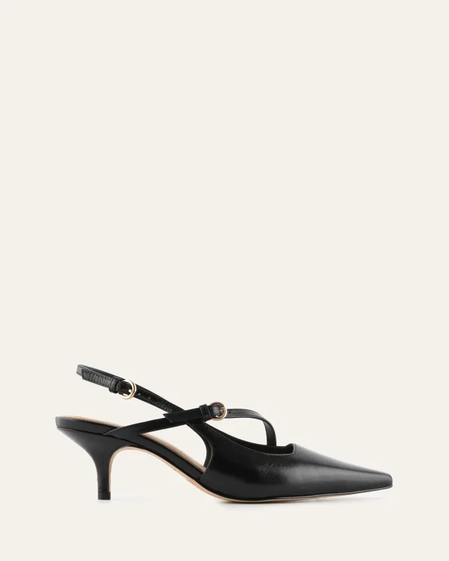 SKYE LOW HEELS BLACK LEATHER sold by Jo Mercer