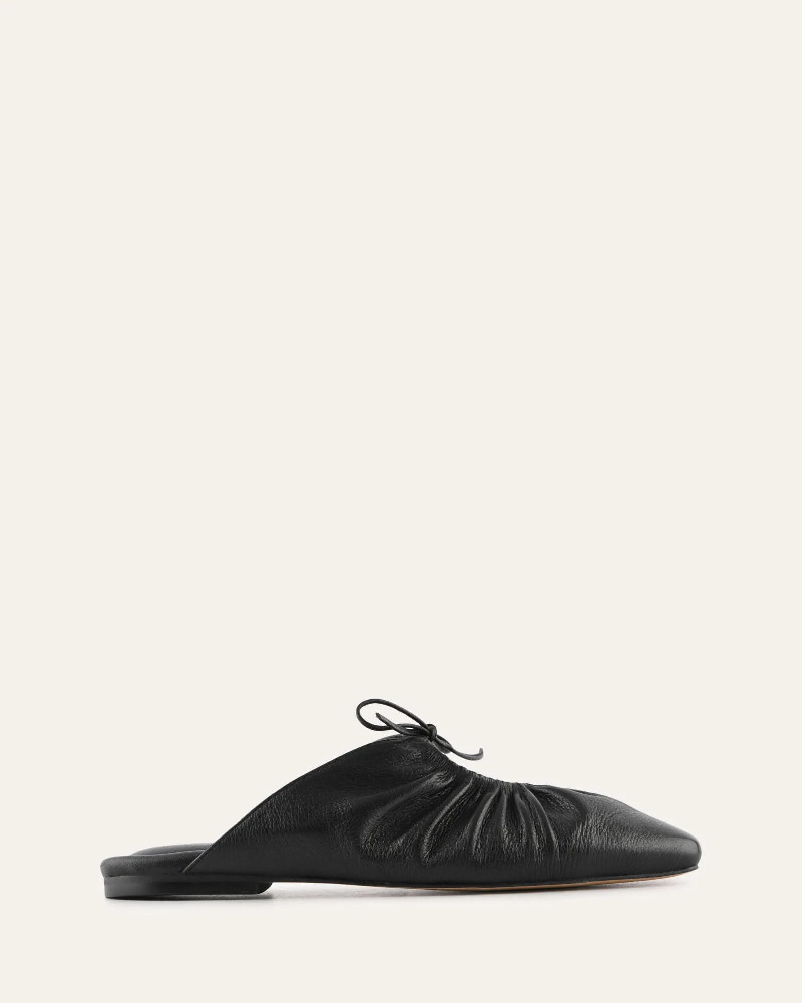 KEVA CASUAL FLATS BLACK LEATHER sold by Jo Mercer