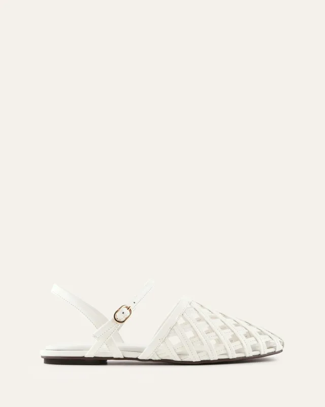 EROS CASUAL FLATS WHITE LEATHER sold by Jo Mercer