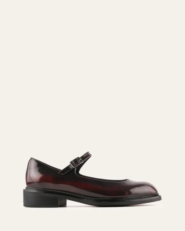 WILDE CASUAL FLATS BURGUNDY LEATHER made by Jo Mercer