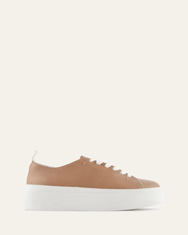 KITE SNEAKERS TAN LEATHER made by Jo Mercer