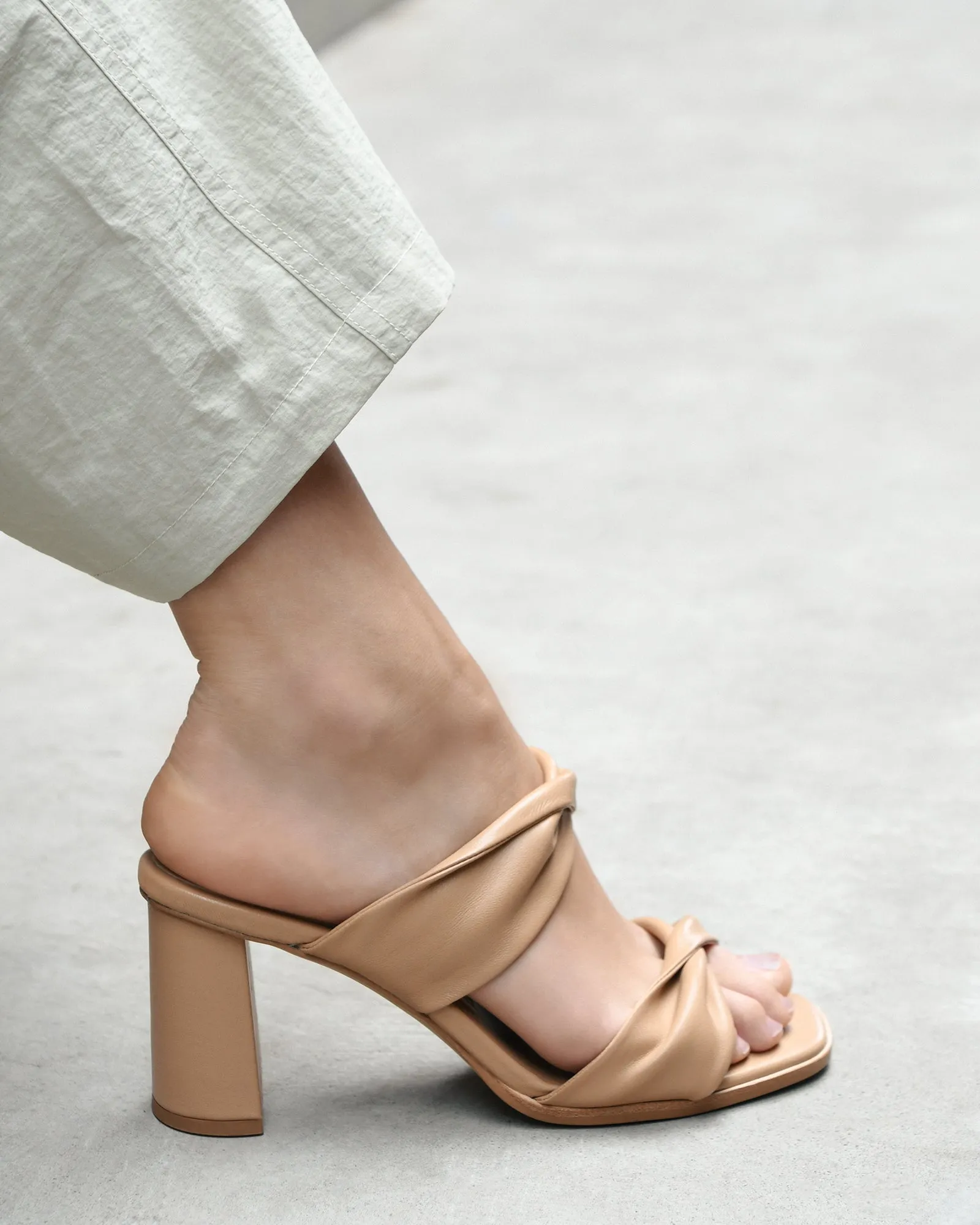 CAYLIE HIGH HEEL SANDALS BEIGE LEATHER sold by Jo Mercer product image thumbnail 2