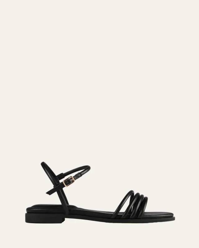 QUIERA FLAT SANDALS BLACK LEATHER sold by Jo Mercer