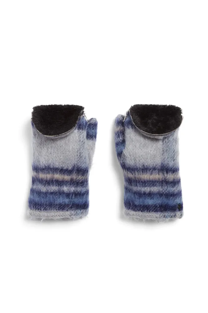 The Brickman's Flannel Mittens sold by jocelyn product image thumbnail 2