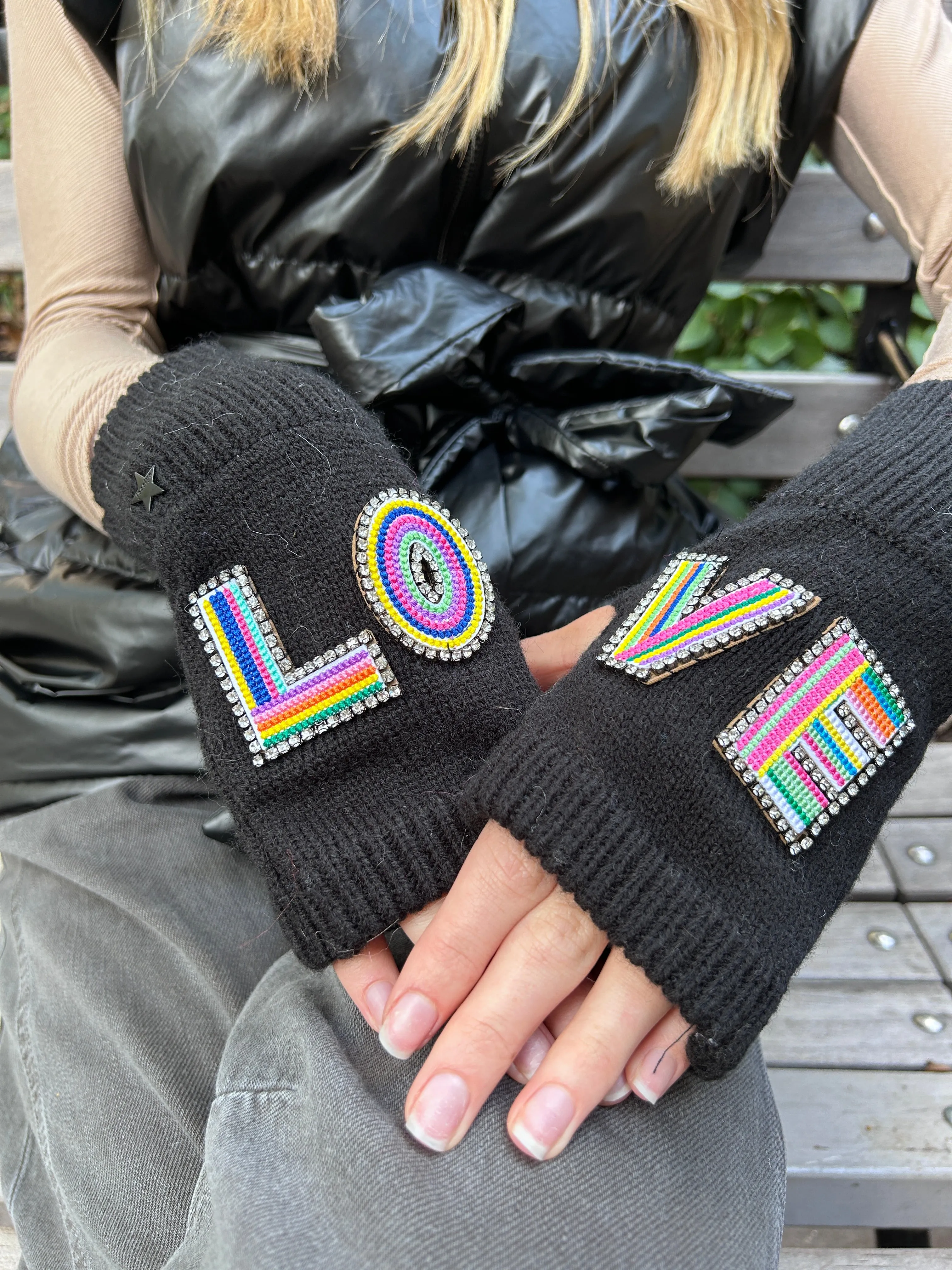The Love Mittens-Black sold by jocelyn product image thumbnail 2
