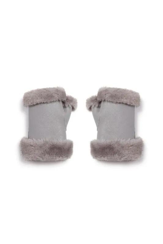 The Grey Gstaad Gloves made by jocelyn