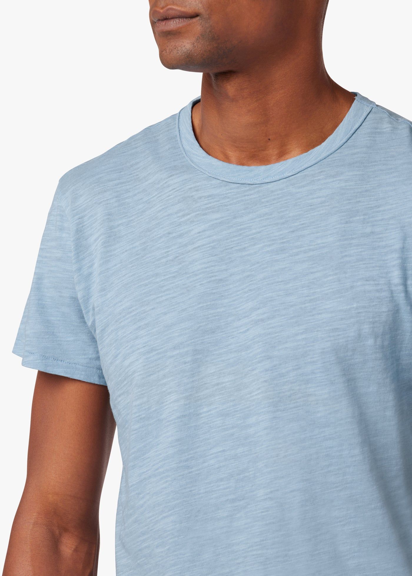 ESSENTIAL CURVED HEM SLUB TEE sold by Joe's Jeans product image thumbnail 4