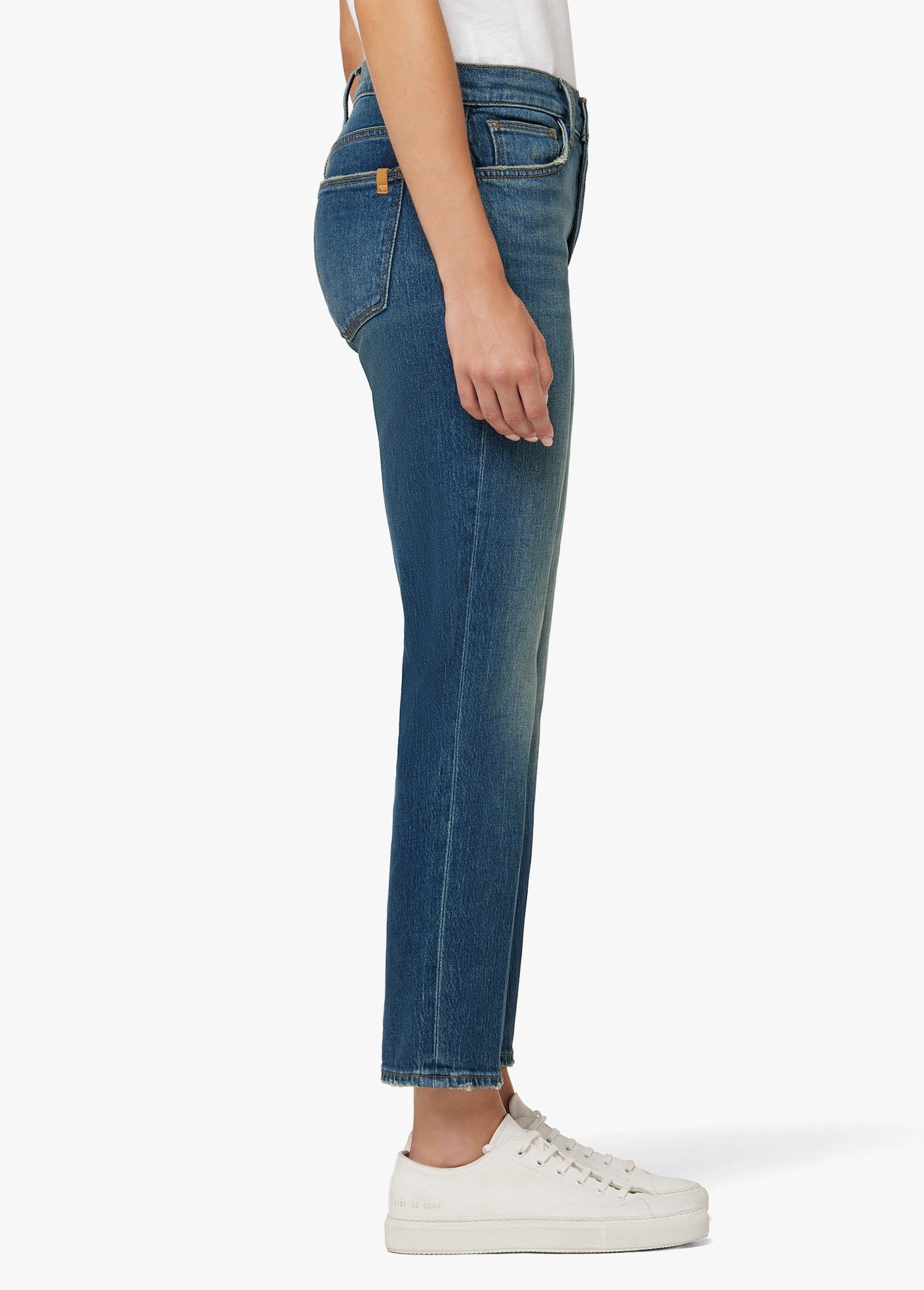 THE LARA sold by Joe's Jeans product image thumbnail 2