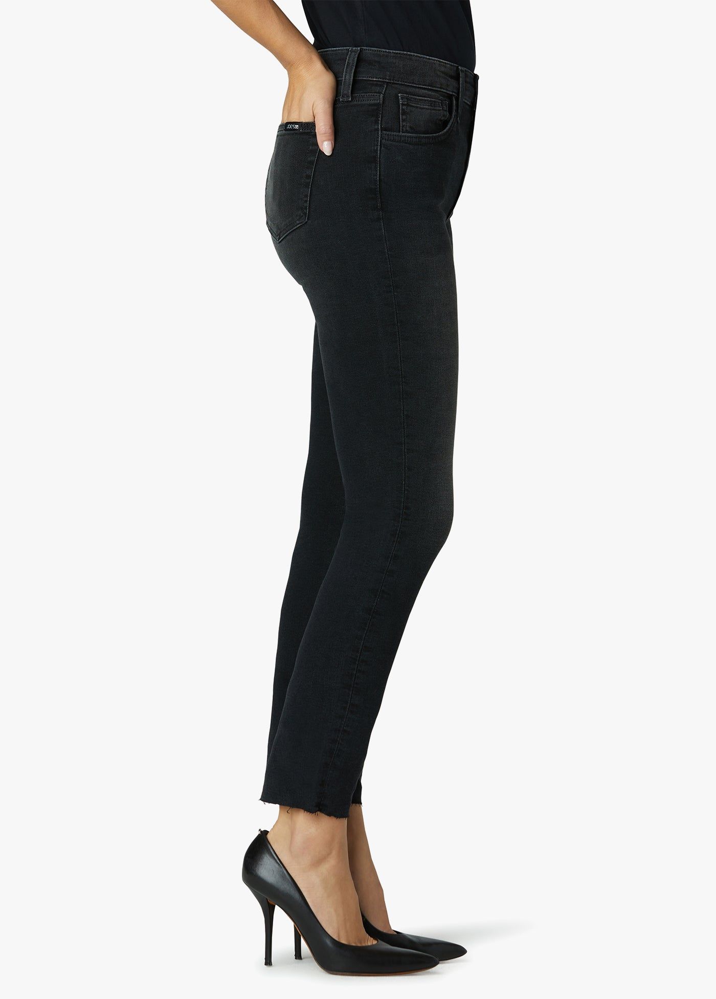 MID RISE STRAIGHT CROP sold by Joe's Jeans product image thumbnail 2