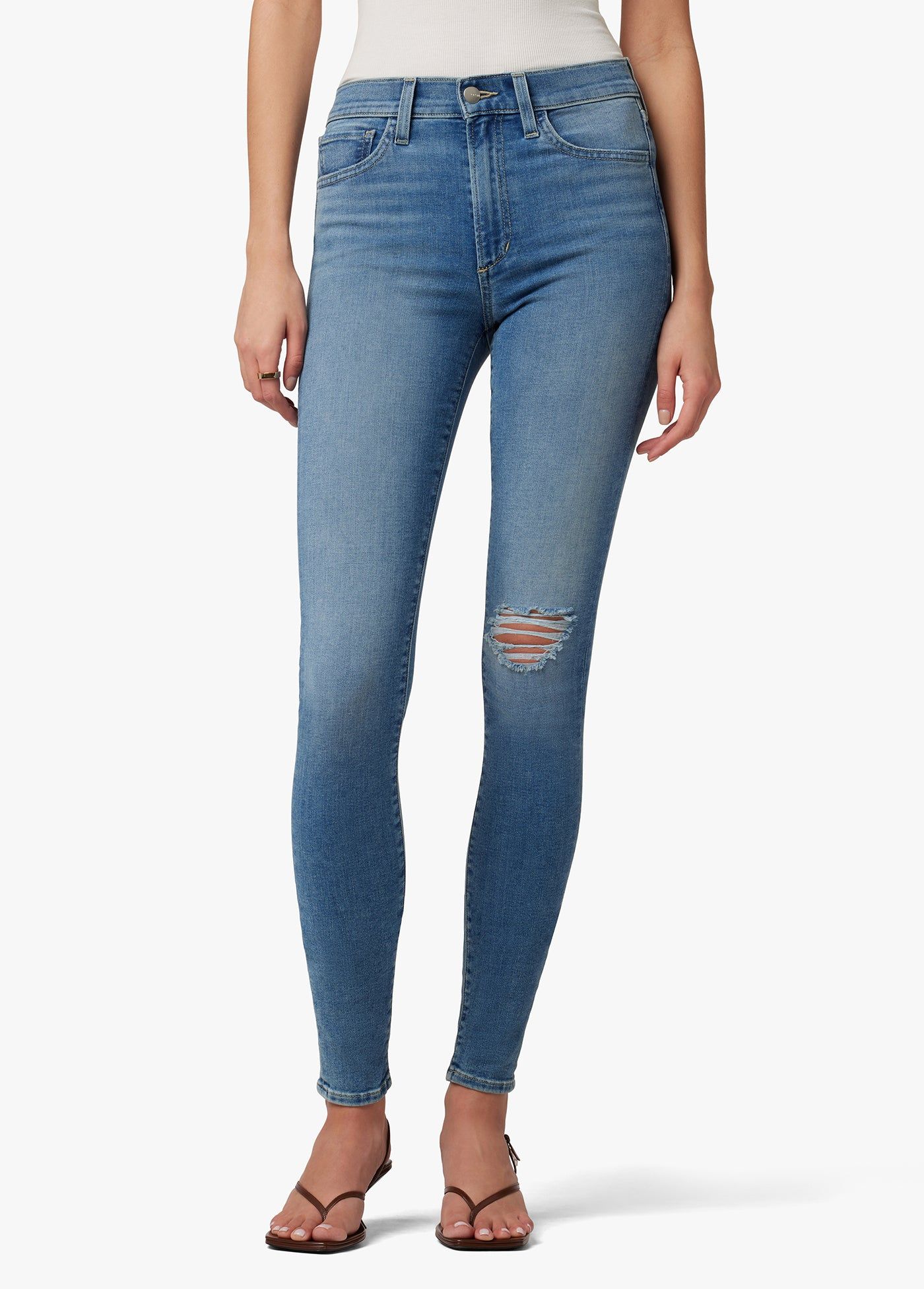 THE TWIGGY sold by Joe's Jeans